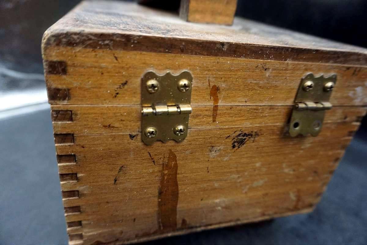 SHoe Shine Box w/ Political Buttons & Pins