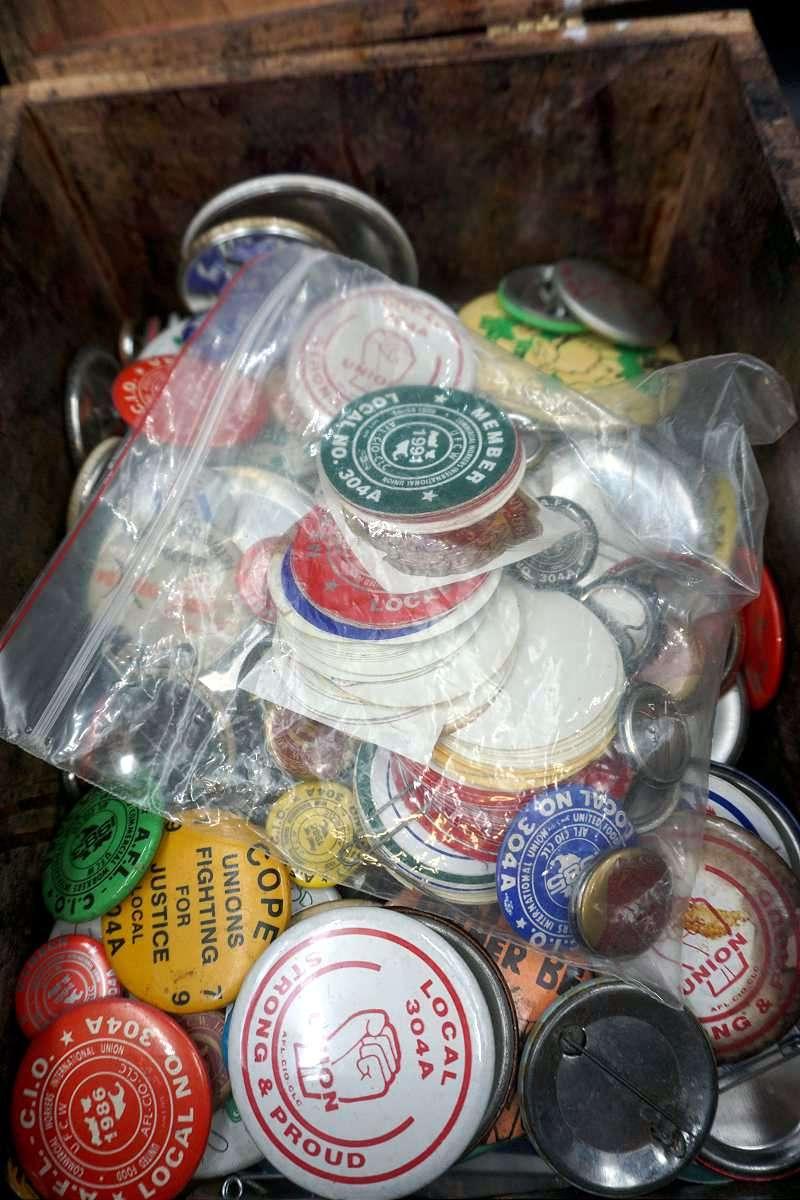 SHoe Shine Box w/ Political Buttons & Pins