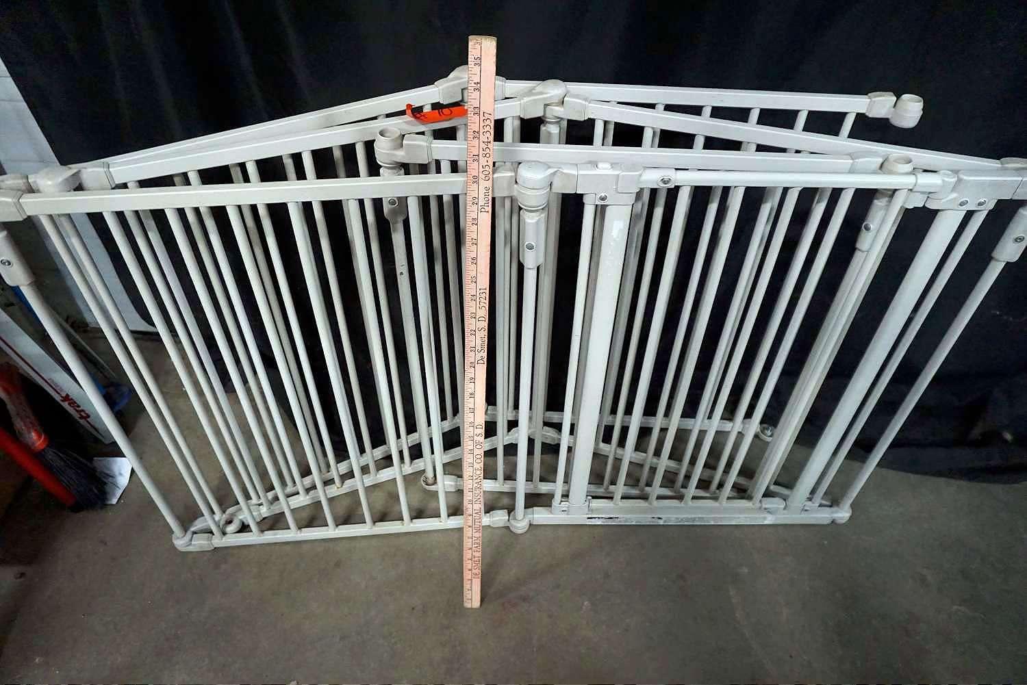 Foldable Child/Pet Gates