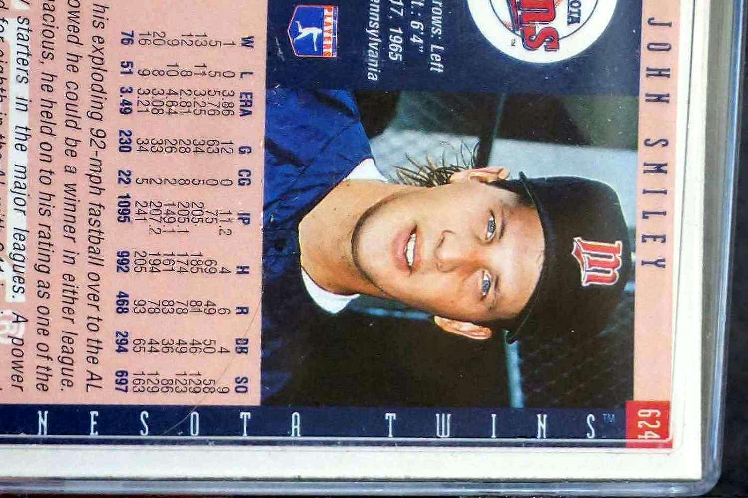 93' Twins Cards