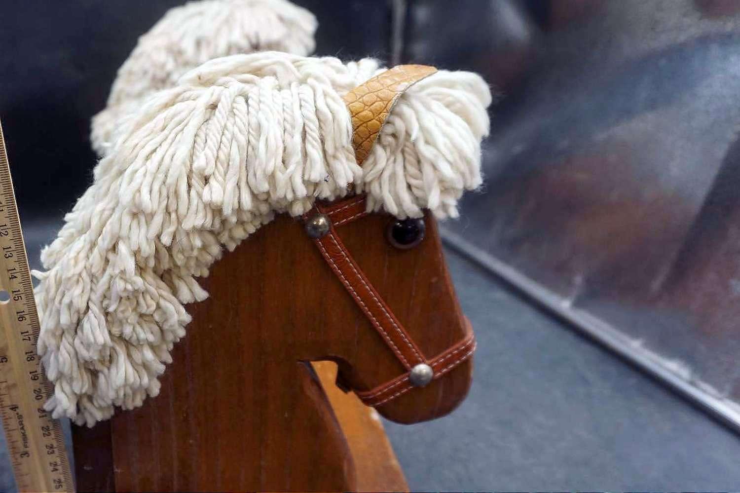 Horse Shelf