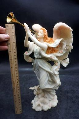Seraphin Classics Annalisa "Joyful Spirit" Angel Figurine