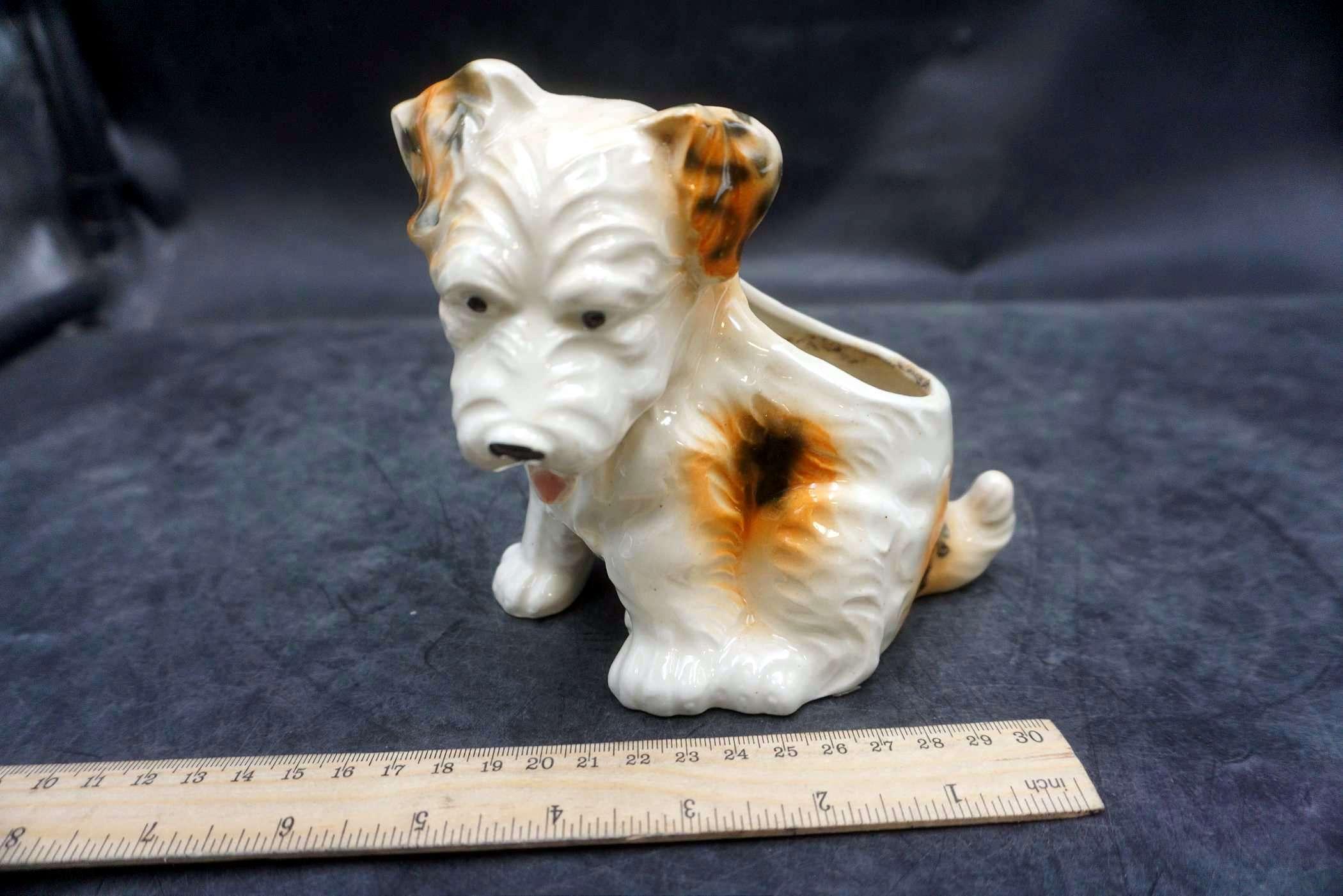 Darco Troy N.J. Dog Planter