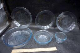 Glass Plates, Baking Dishes & Bowl