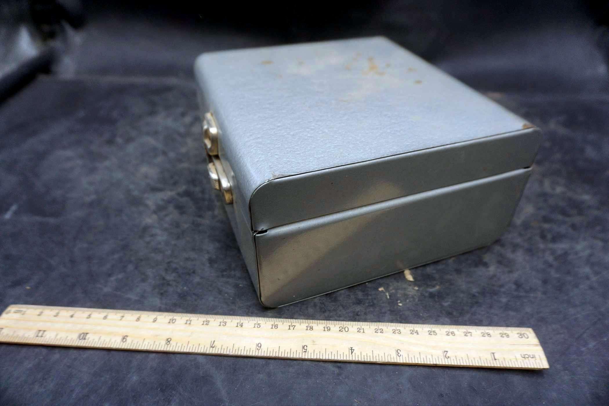 Metal Small Lockable Box