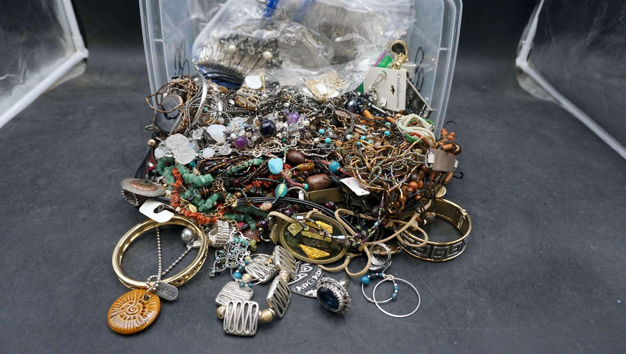 Assorted Jewelry