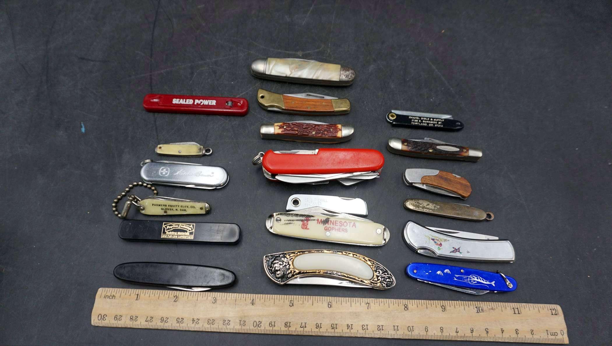 19 Pc. Pocket Knife Lot