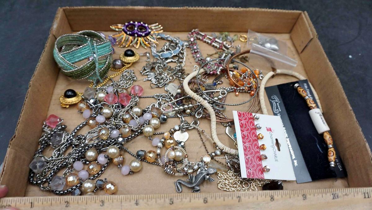 Assorted Jewelry