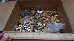 Assorted Jewelry