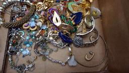 Assorted Jewelry