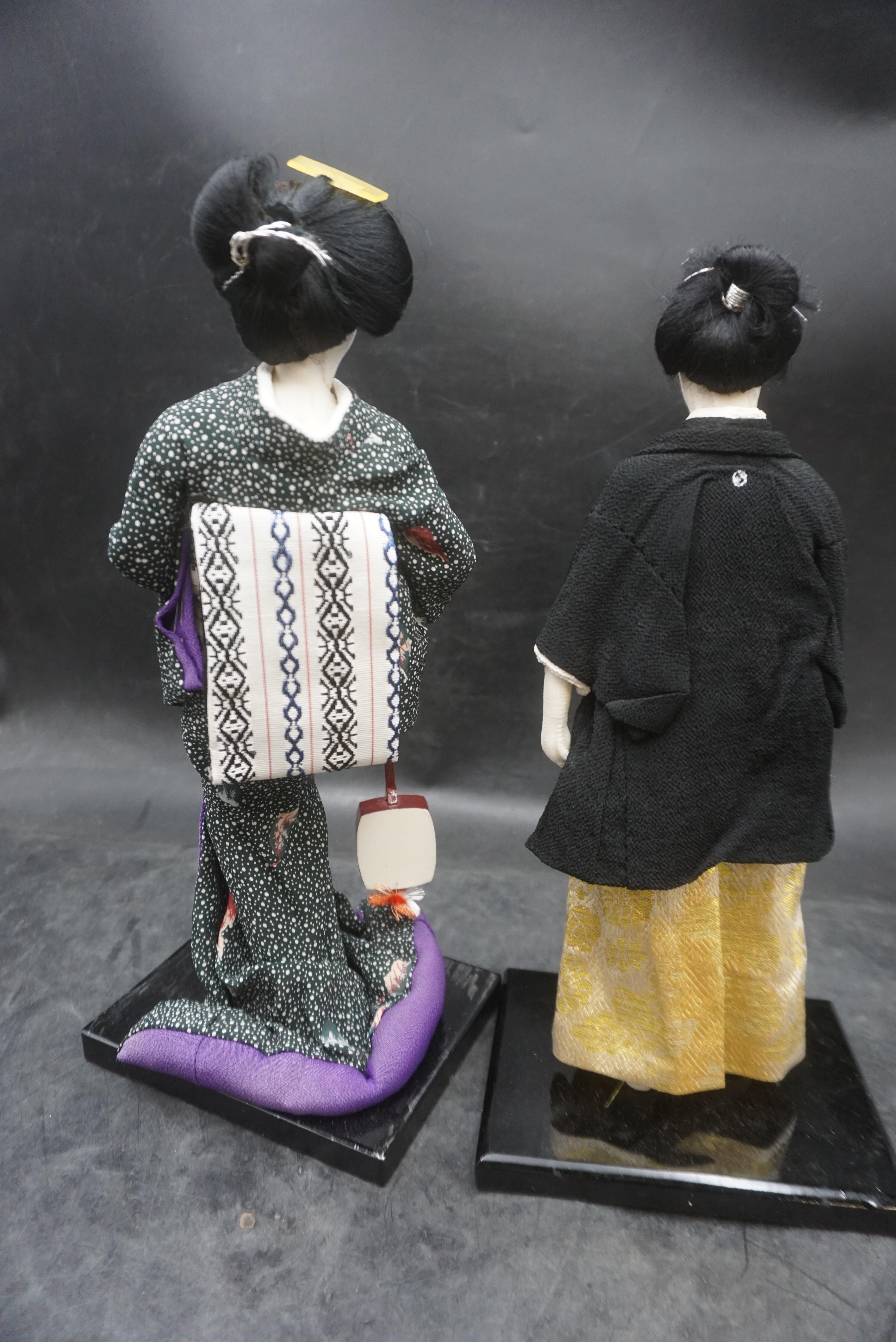 2 - Geisha Dolls