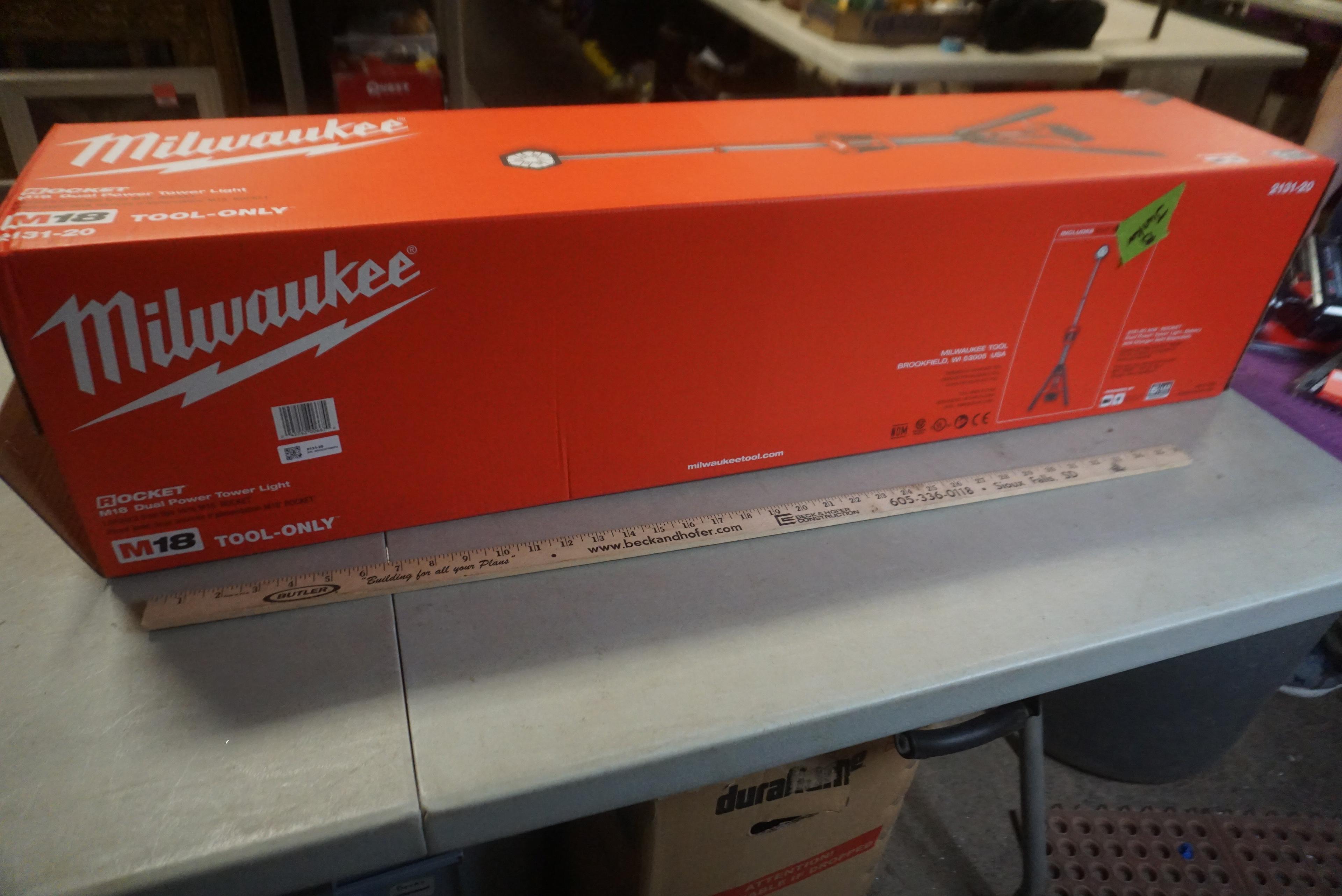 Milwaukee Tool-Only M18 Dual Power Tower Light