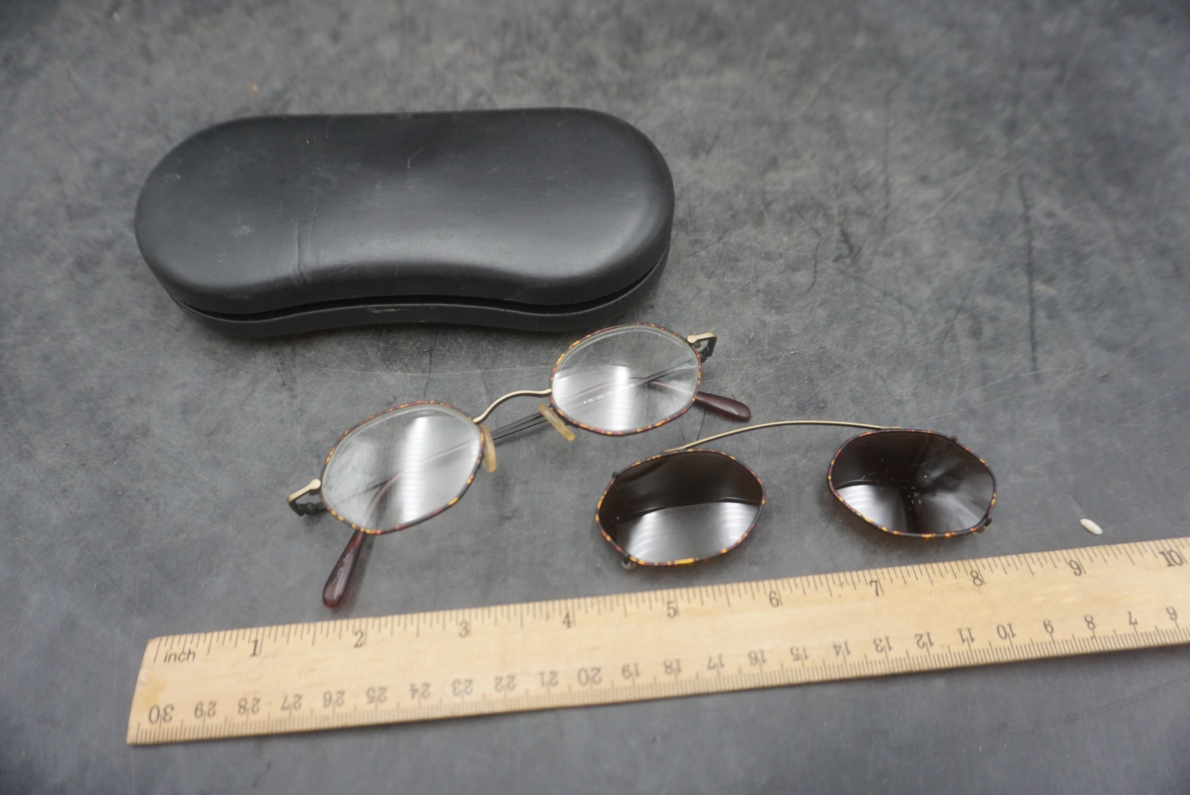 Hershey'S Leaf Tray, Leaf Trays, Vase (Thin Crack), Glasses Case W/ Glasses & Sunglass Covers