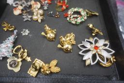 Christmas Pins & Earrings