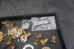 Assorted Brooches & Pins