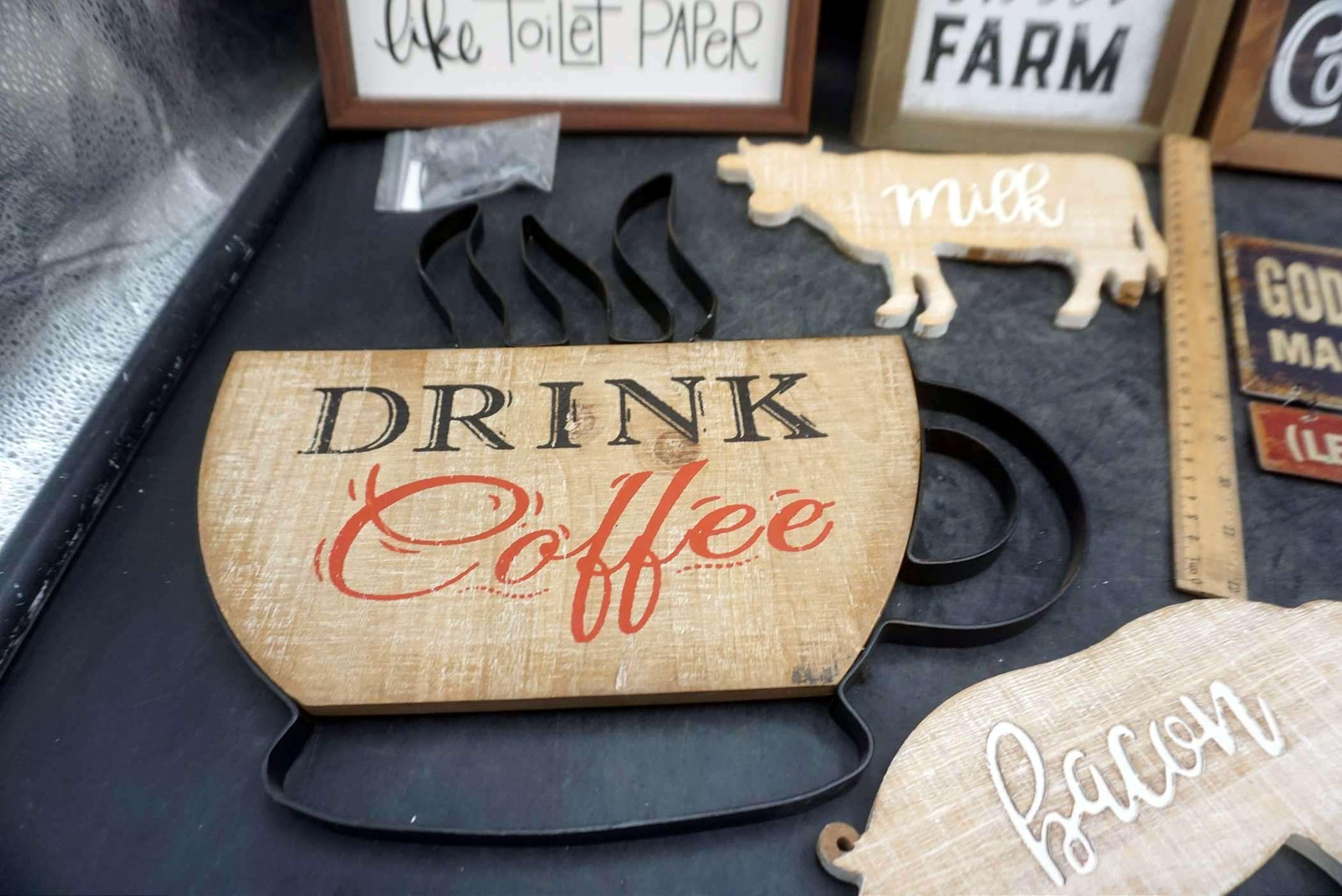 Wooden (1 Metal) Farmhouse Decor Signs