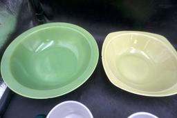 Mugs, Wall Hanging Strips, Bowls, Lids, Containers (Small Chips)