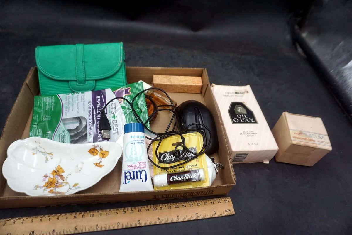 Tray, Lotion, Chapstick, Computer Mouse, Cream, Clutch, Bird Clip