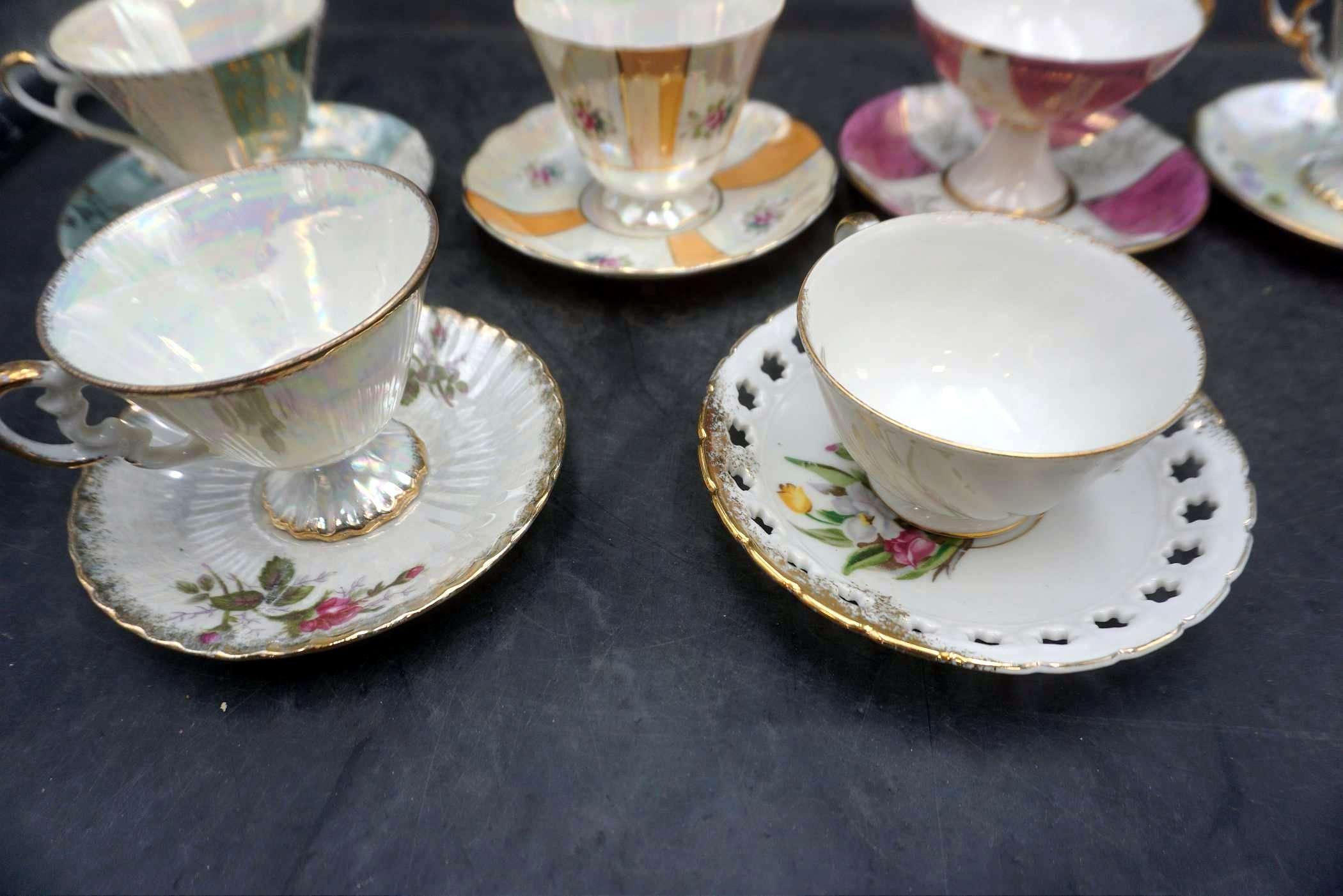 Cups & Saucers