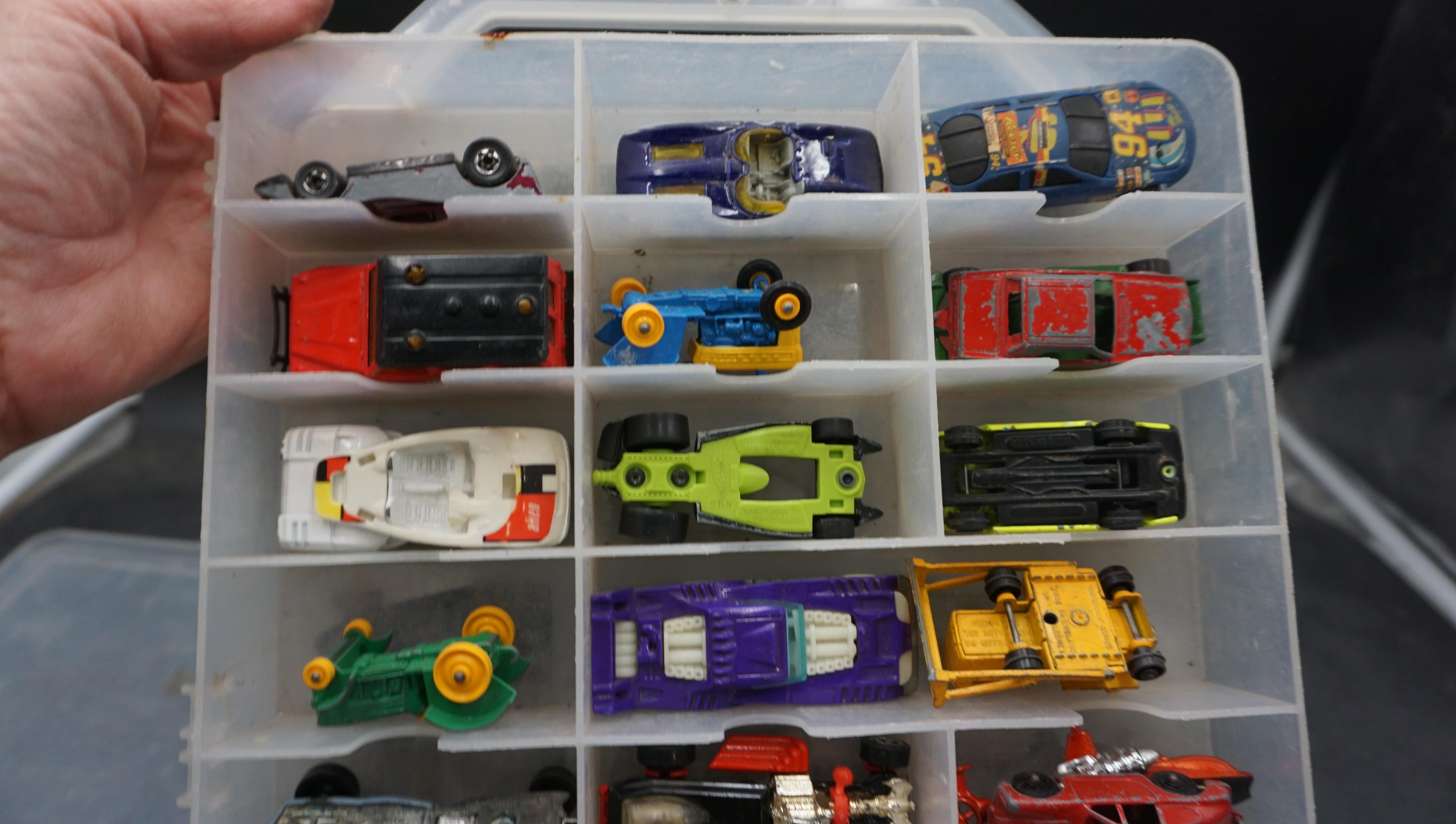 Plastic Divider W/ Assorted Vehicles