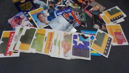 18 Baseball Cards & 15 Baseball Puzzle Cards