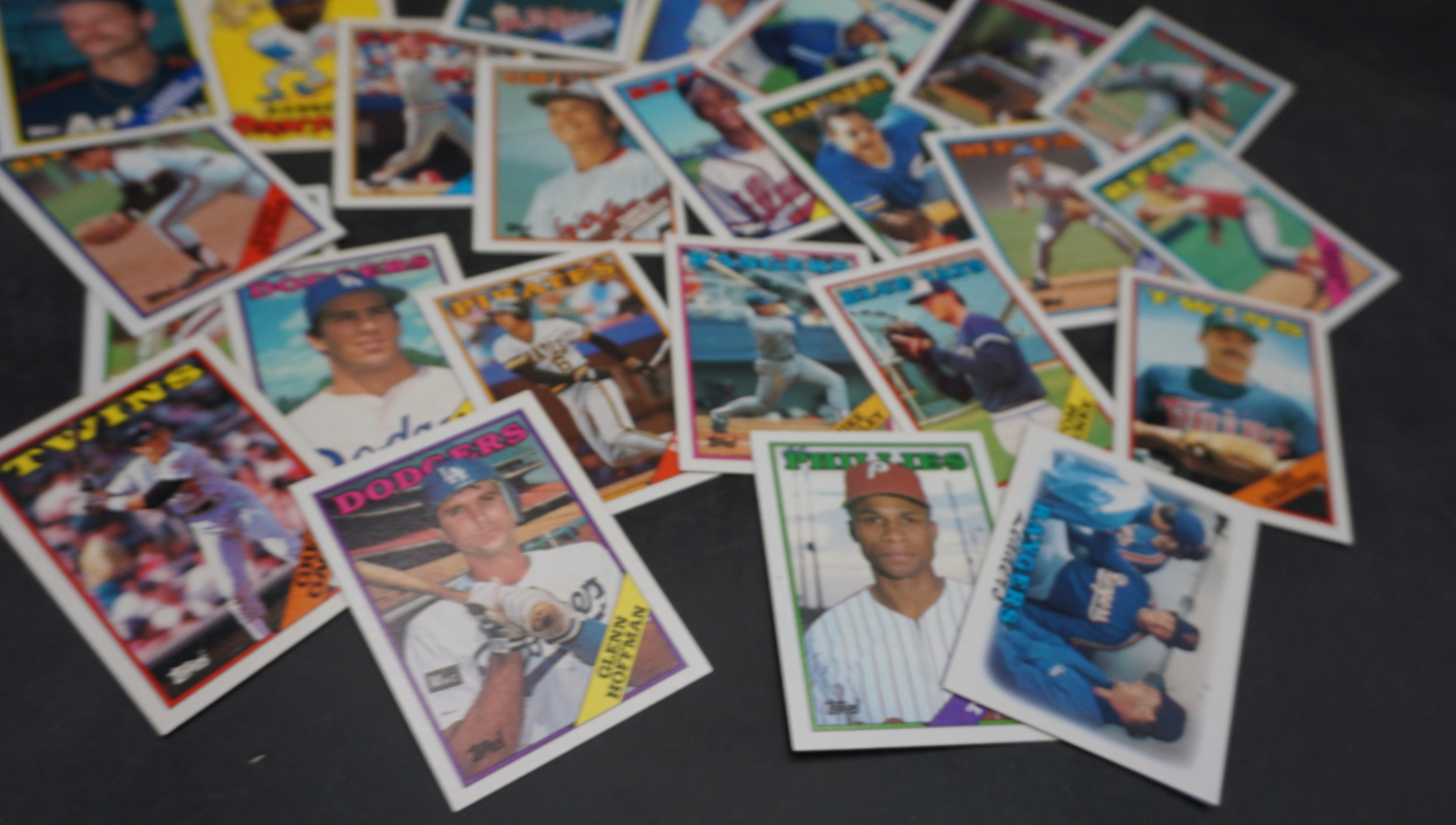 24 - Baseball Cards