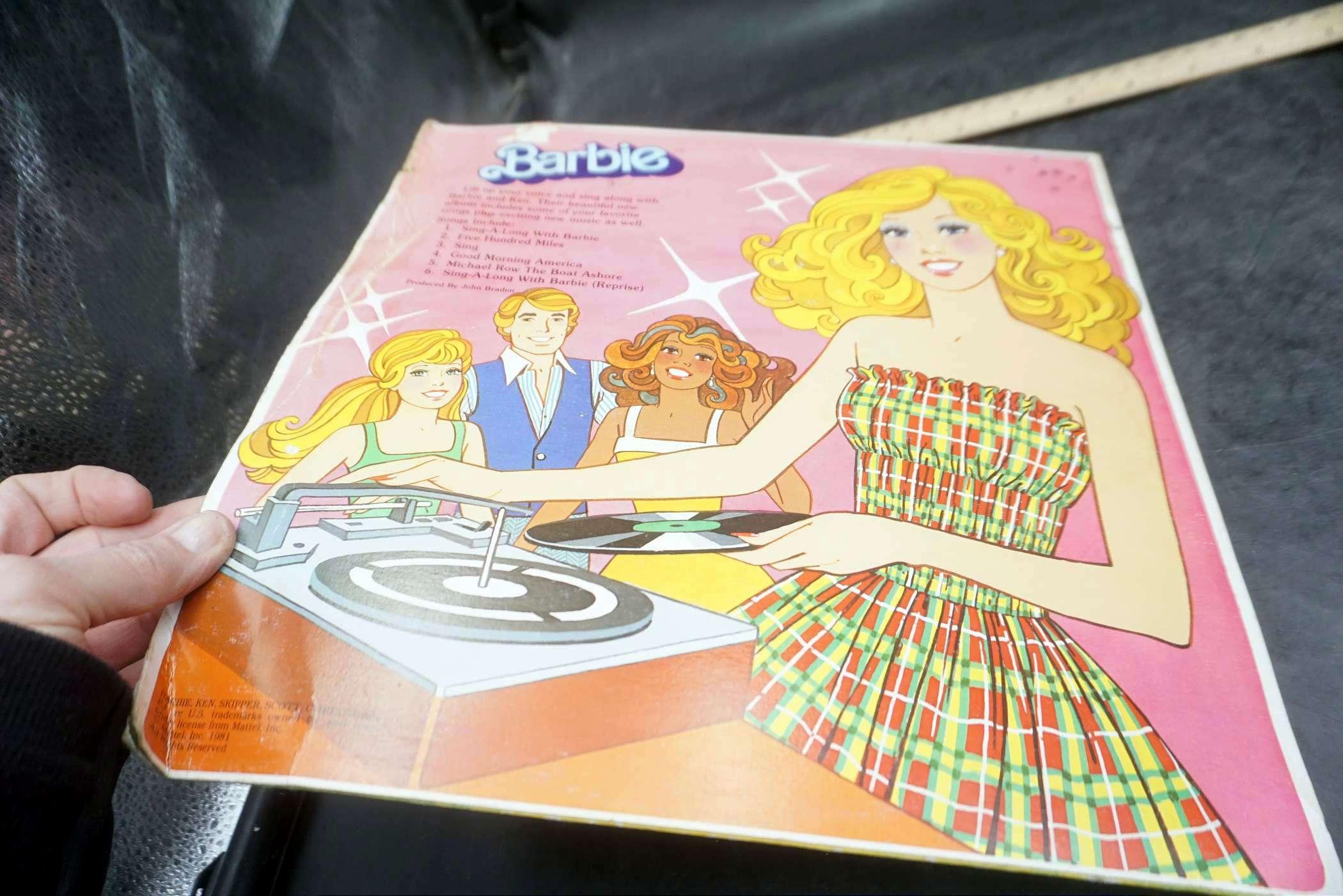 Barbie Sing-Along Record & Barbie Fashion Case