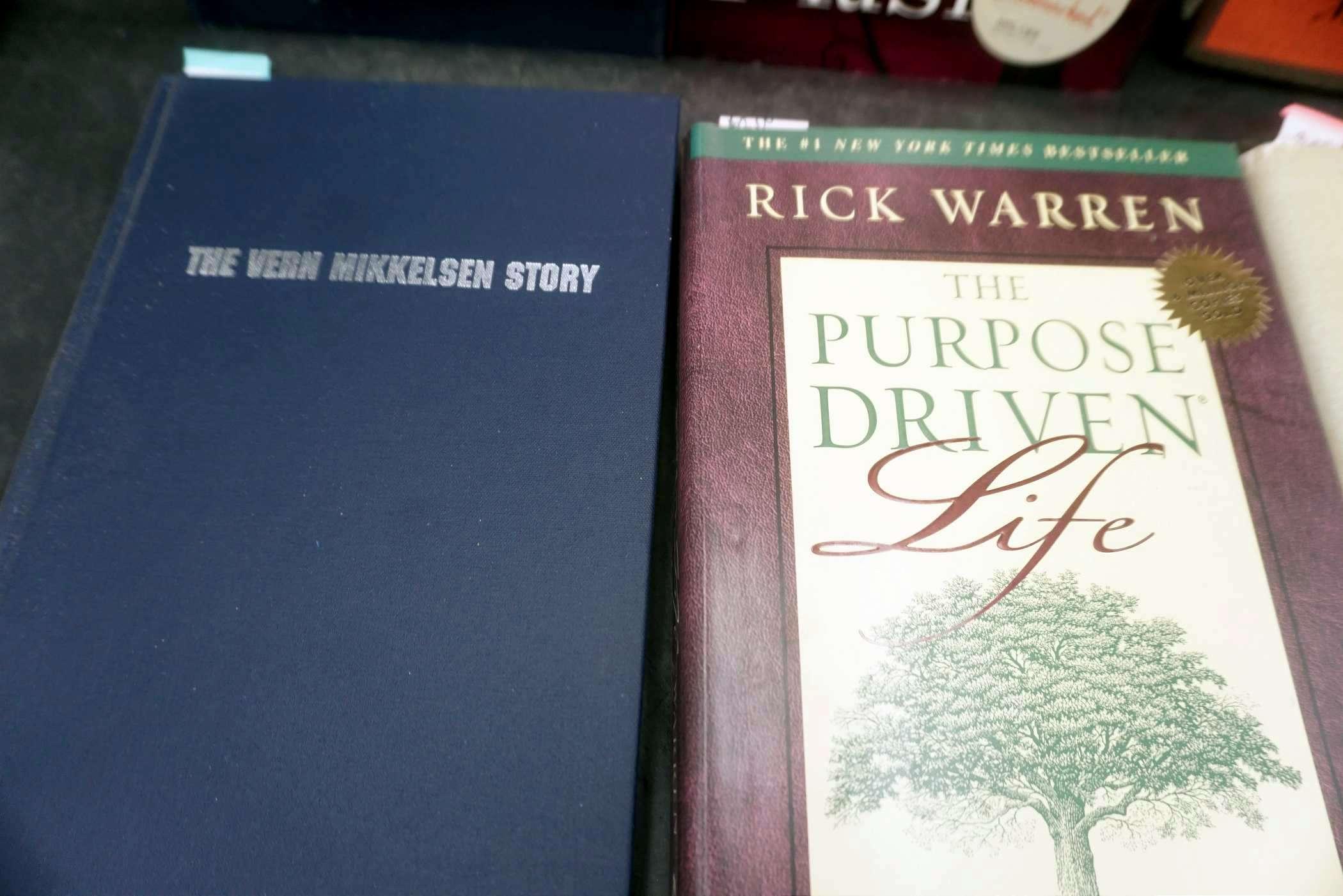 6 Books By Julie Garwood, Rick Warren & Others