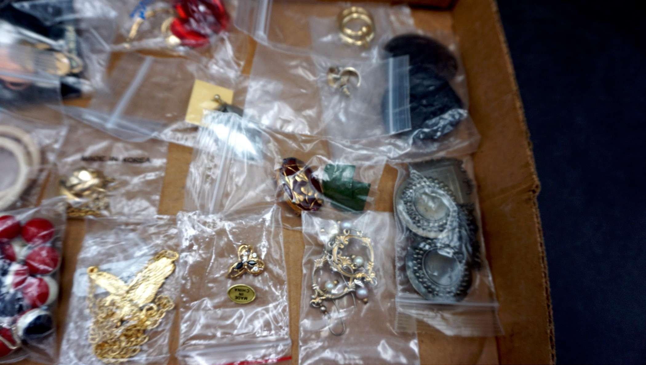 Assorted Jewelry