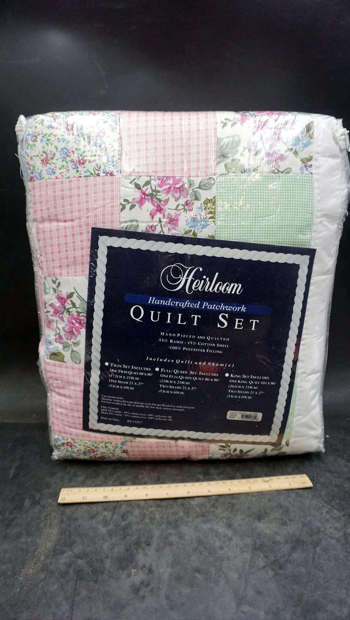 Heirloom Quilt Set (Full/Queen)