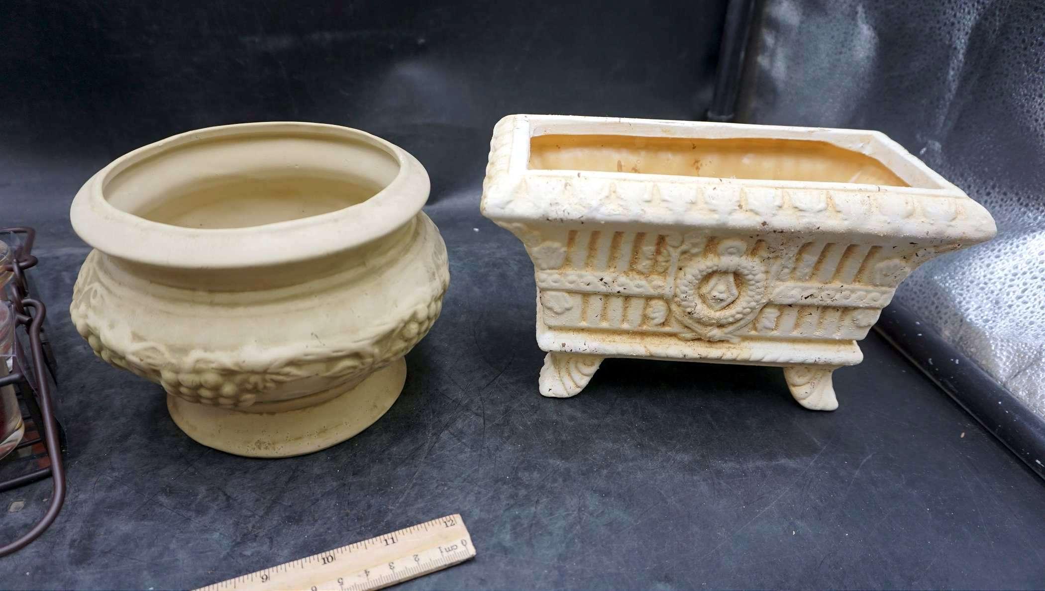 Footed Planter, Vase & Candle Set In Metal Caddy