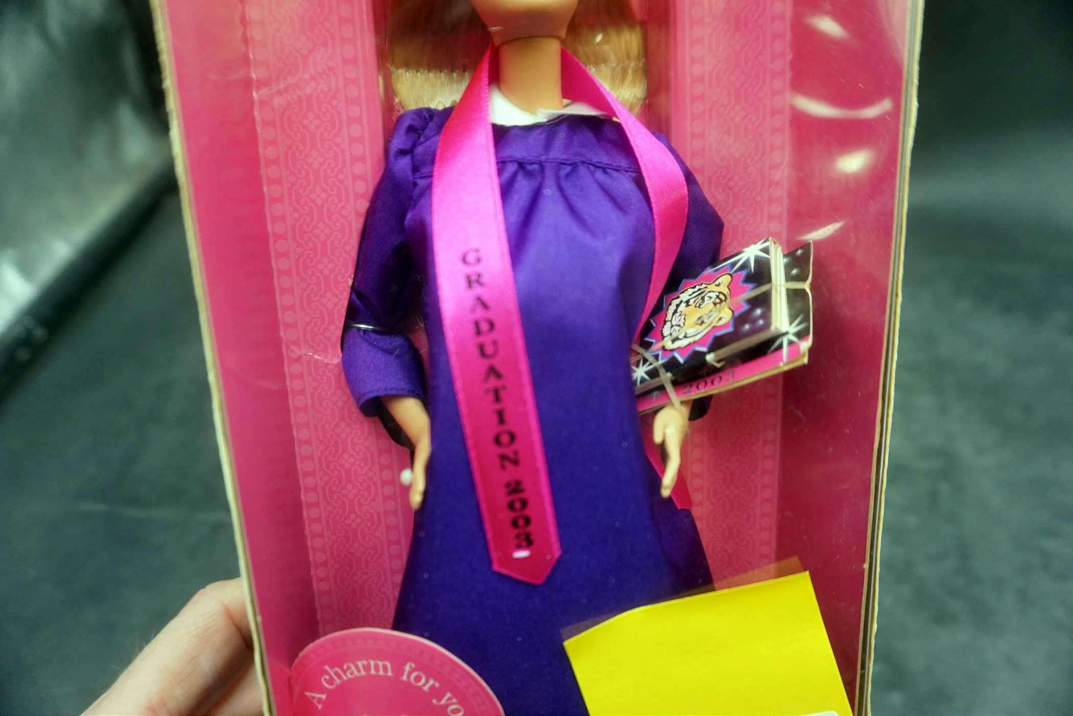 Barbie - My Graduation 2003
