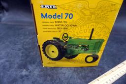 Ertl John Deere Model 70 National F.F.A. Organization Tractor