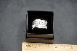 Silver-Toned Gem Ring (Size 8)