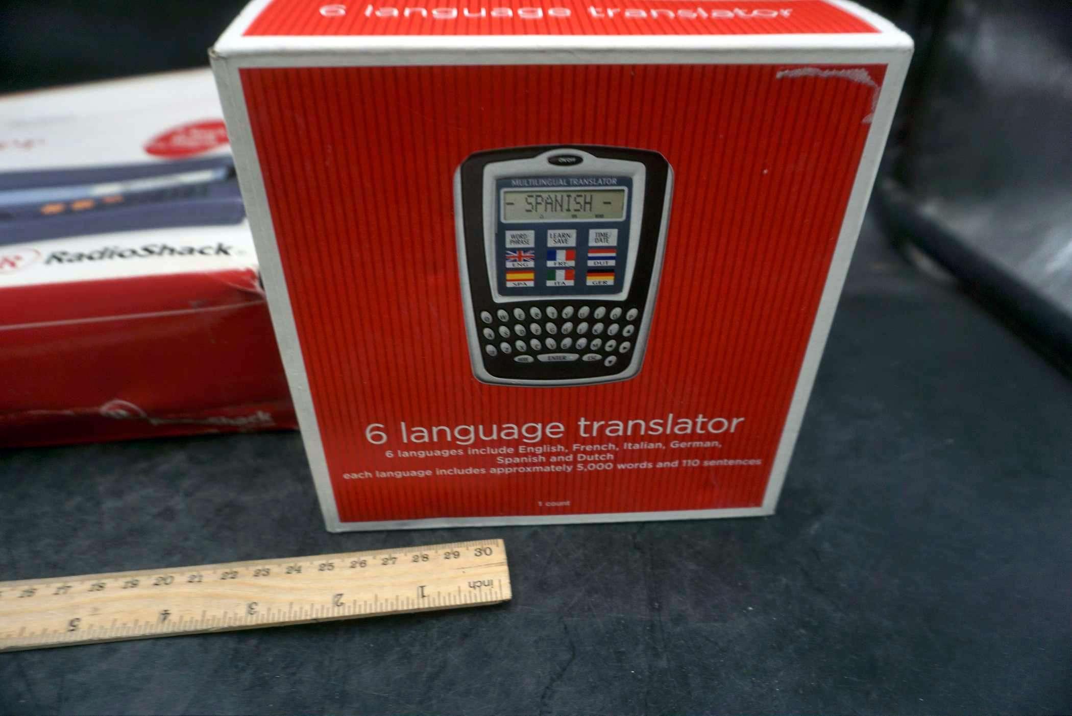 200-Channel Desktop Scanner & 6 Language Translator