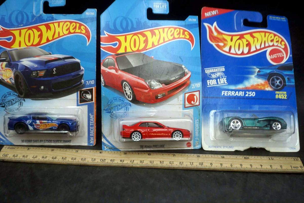 3 - Hot Wheels Vehicles