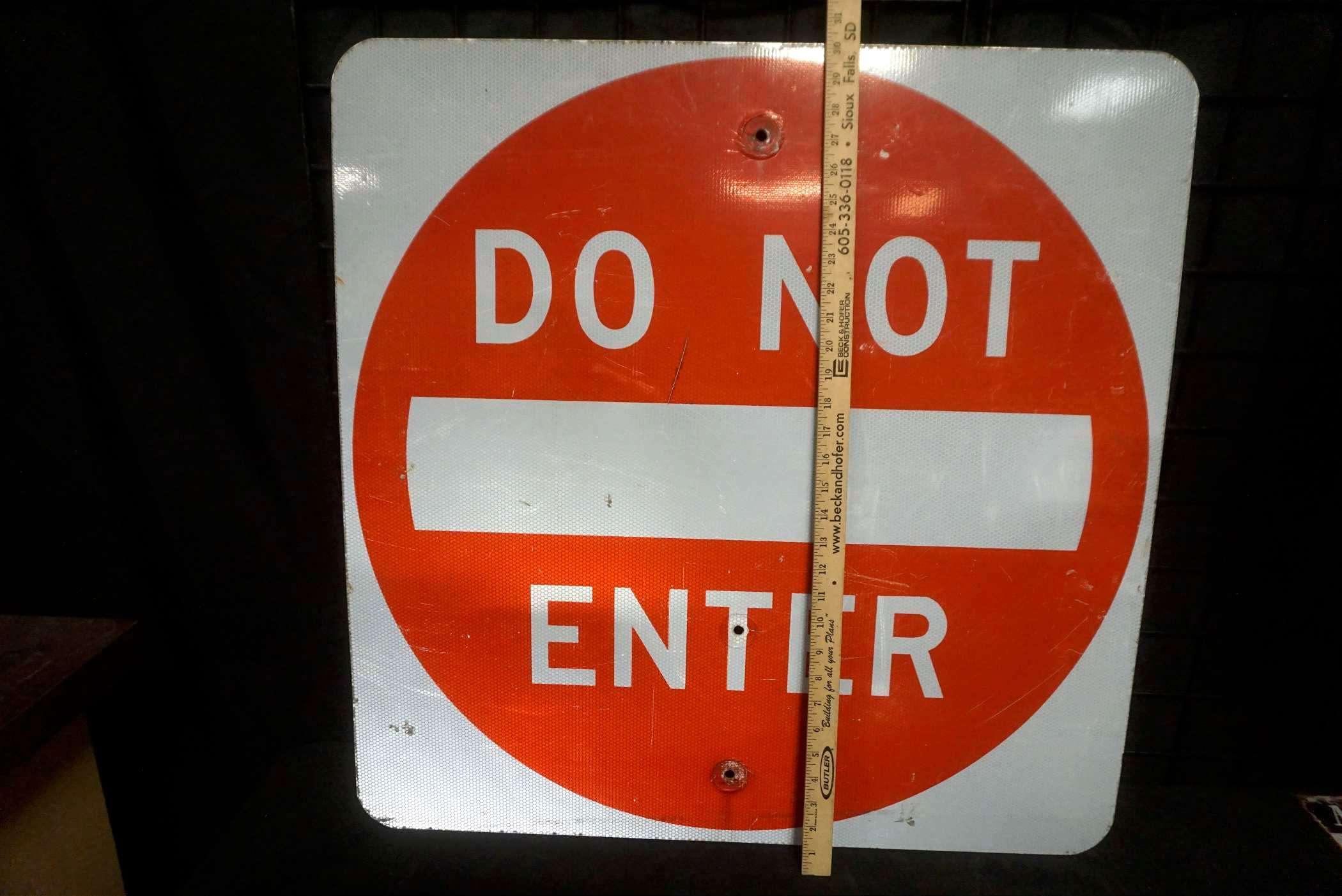 Metal "Do Not Enter" Sign