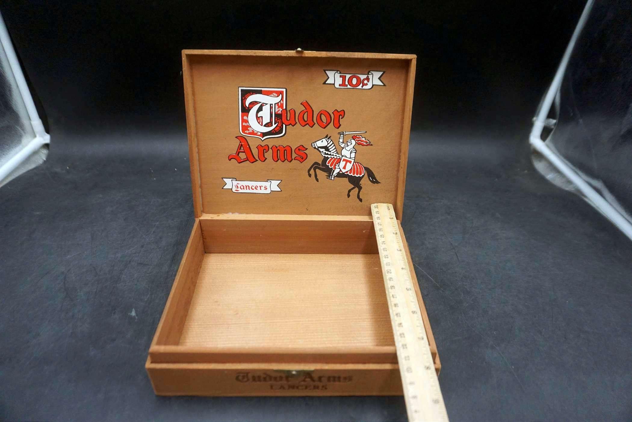 Tudor Arms Cigar Box