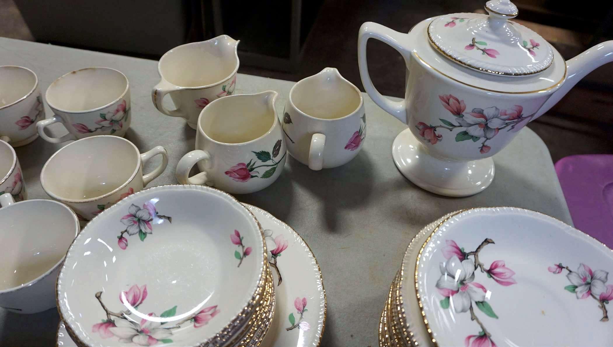 China Dish Set W/ Pink Flowers