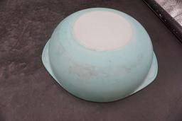 Pyrex Dishes (Lid Chips & Faded)