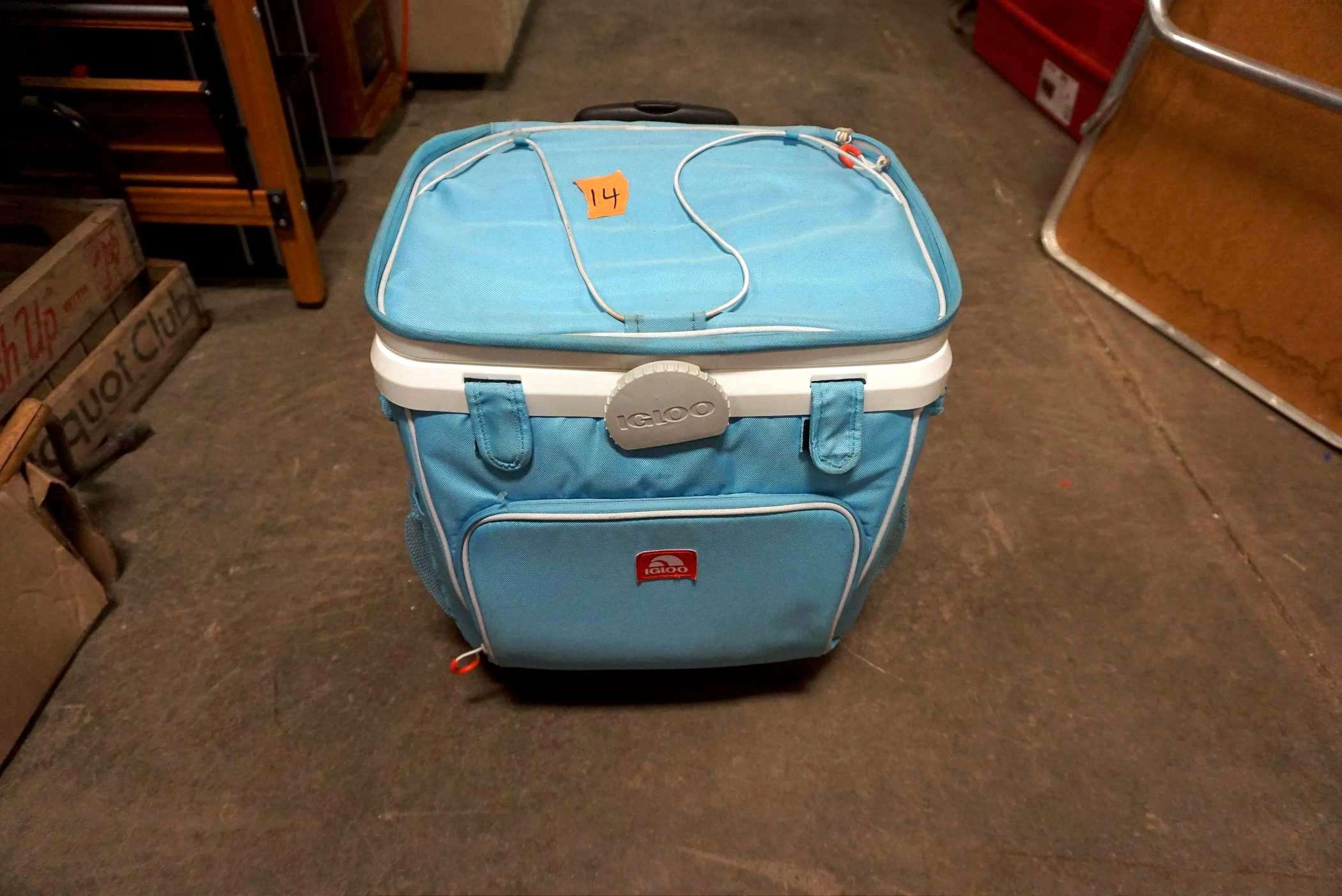 Igloo Cooler On Wheels