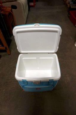 Igloo Cooler On Wheels