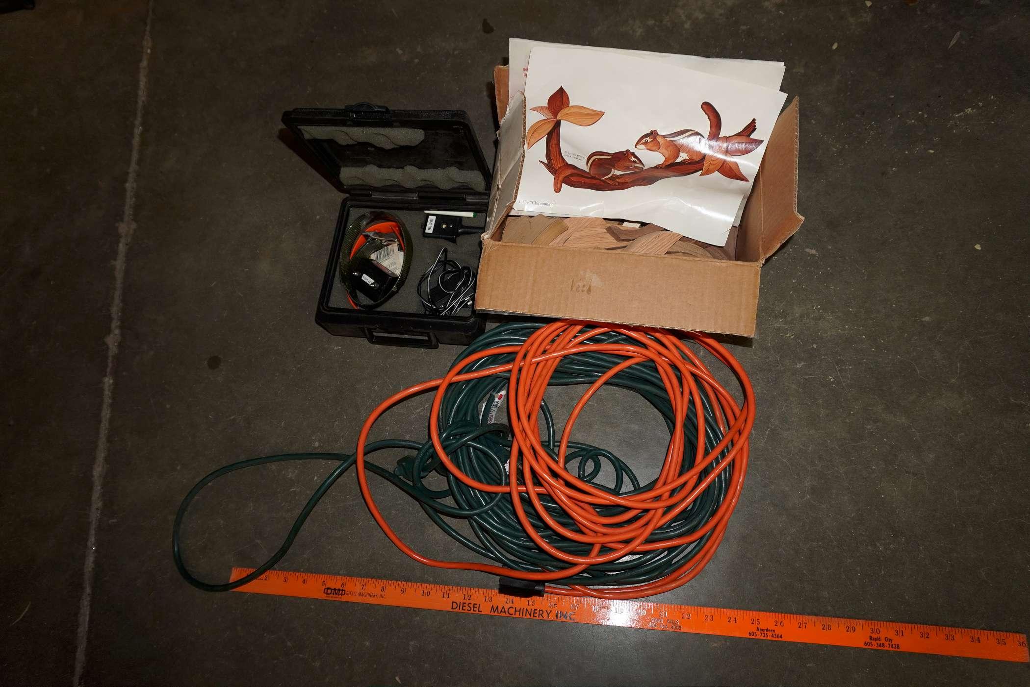 1997 Chipmunks Wooden Set, Extension Cords & Dog Training Collar