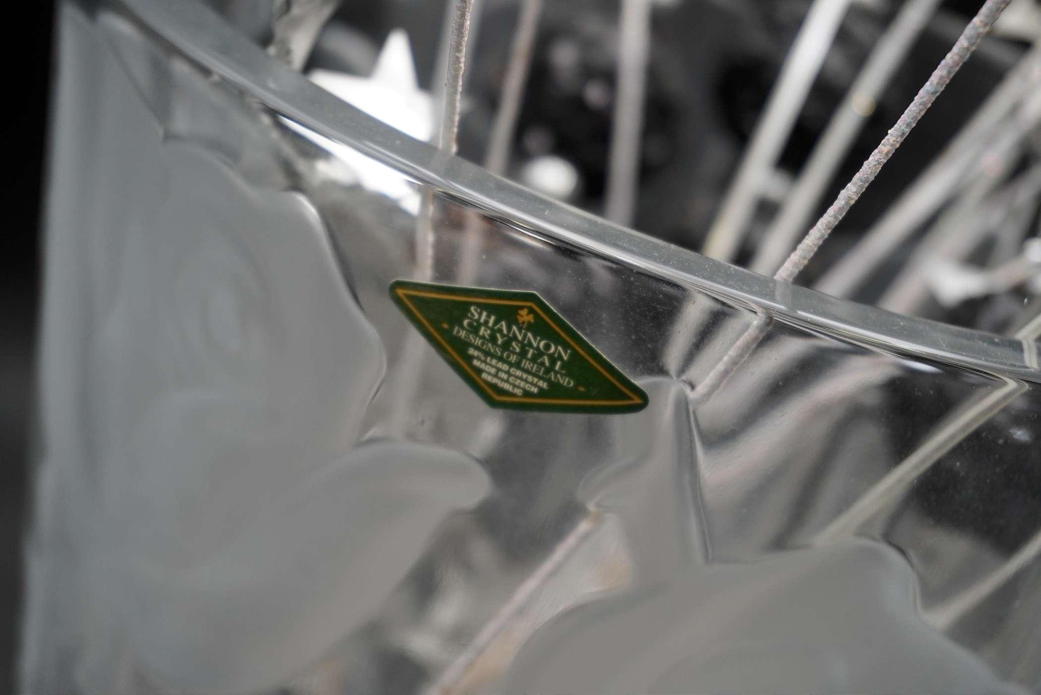 Shannon Crystal Frosted Vase W/ Sprays