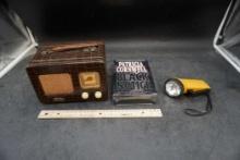 Monarch Am Radio, Black Notice Cassettes & Flashlight