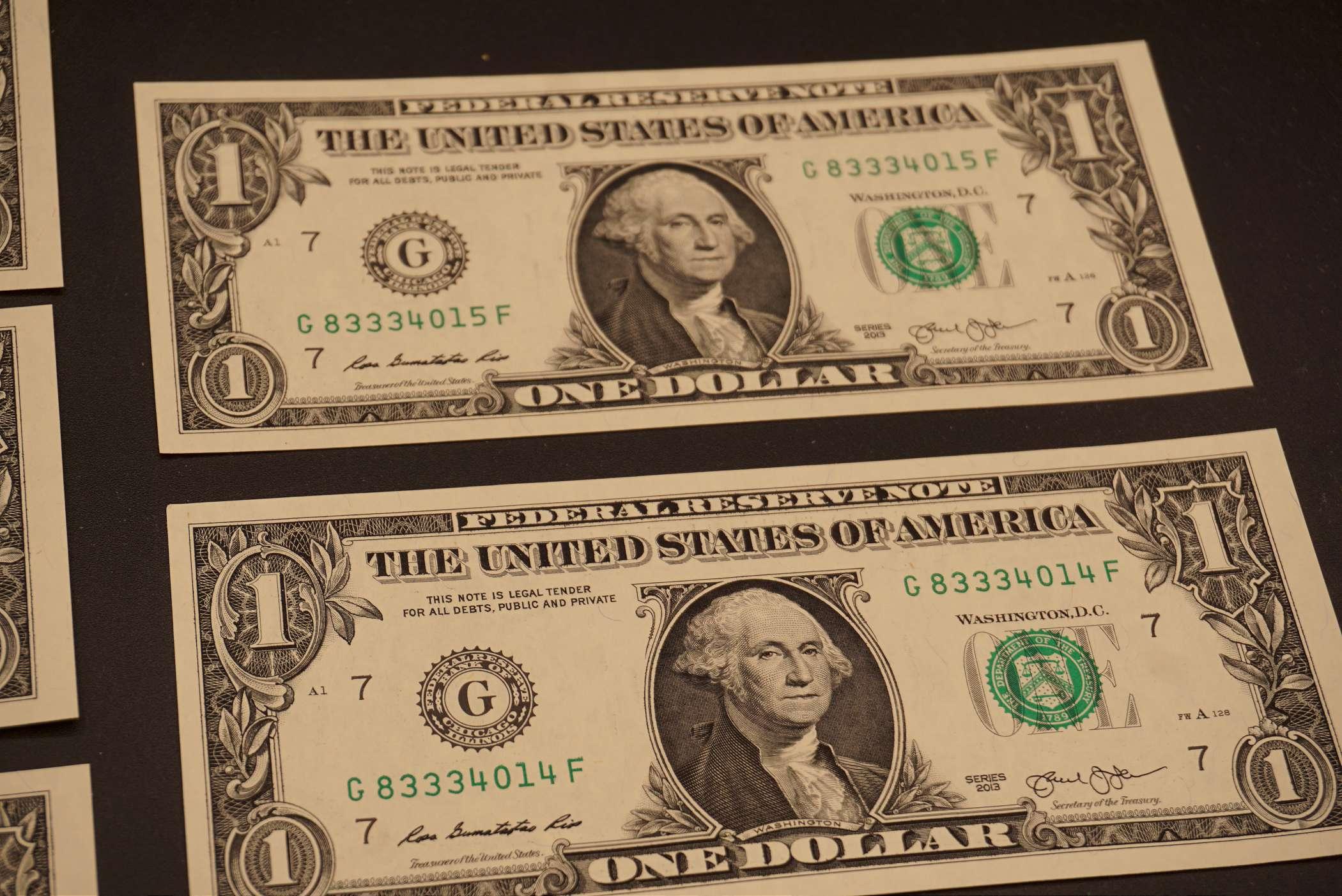 5 Consecutive 2013 $1 Bills