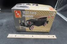 Amt 1932 Ford Phaeton Model Kit