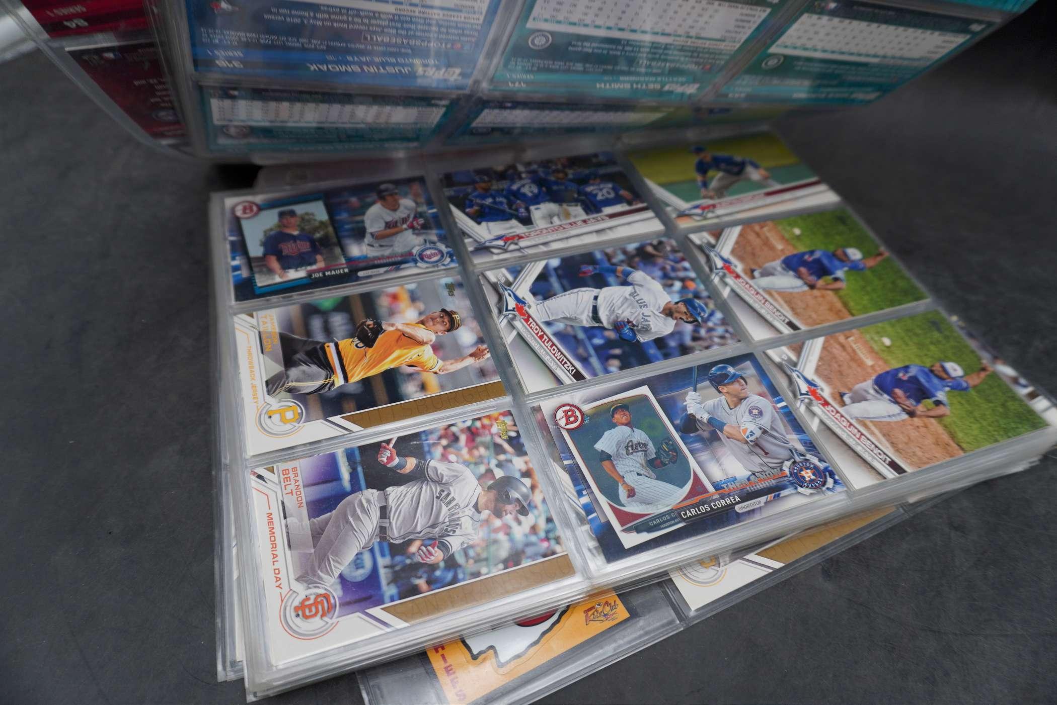 28 Pages Of Baseball Cards