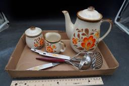 Pitcher, Cream & Sugar, Kitchen Utensils