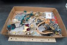 Assorted Jewelry